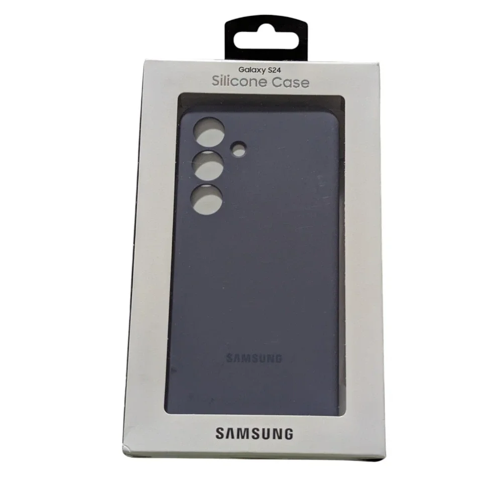B3. Samsung Silicone Case For Samsung Galaxy S24 - Violet